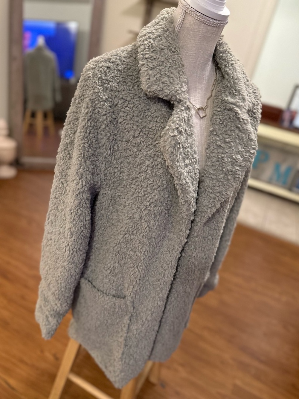 🍒BOGO50%🍒 🆕🌿HYFVE: SAGE Teddy Bear Blazer Coat MEDIUM •SEE VIDEO•